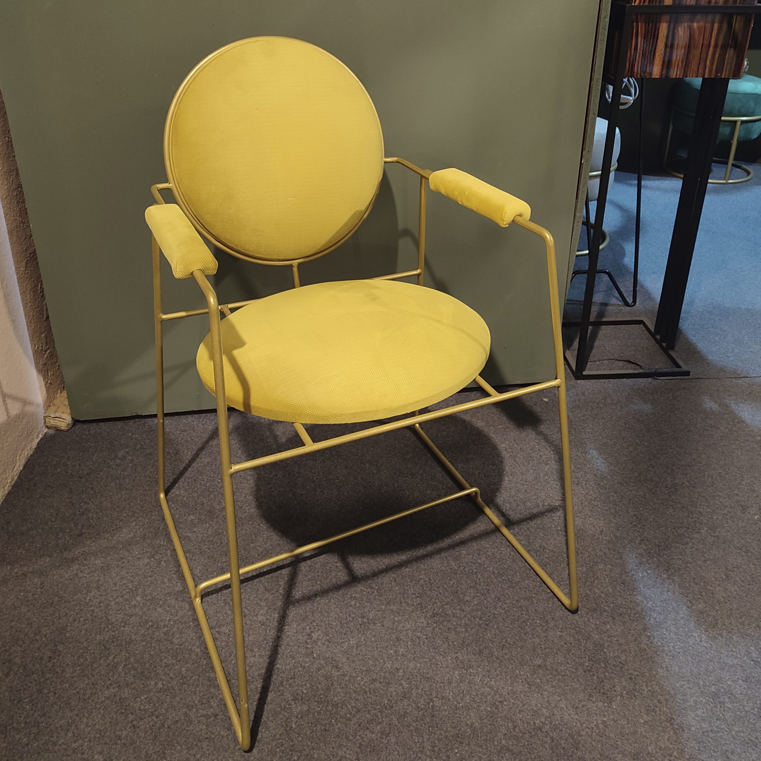 CADEIRA KELLY AMARELA 114.95€